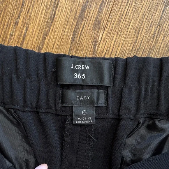 J. Crew Women’s Black Pants Ankle length size 6 - Picture 3 of 6